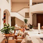 Zel Costa Brava מלון 3*