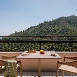 Zel Costa Brava 호텔