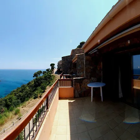 Zel Costa Brava מלון 3*