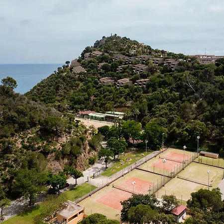 Zel Costa Brava Отель