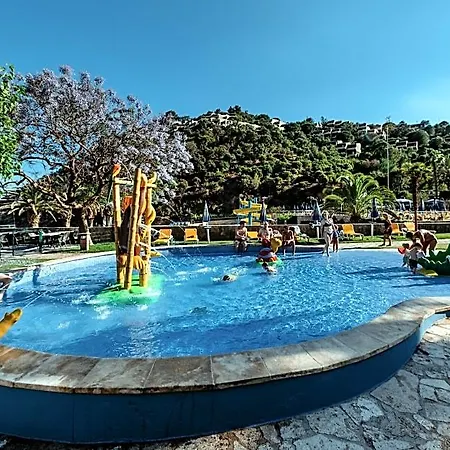 Готель Zel Costa Brava