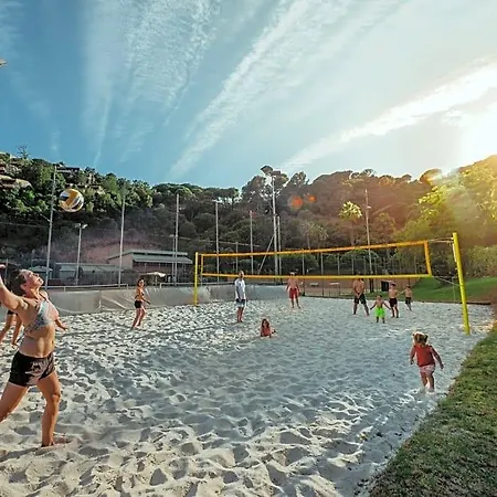 Zel Costa Brava Готель