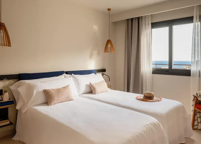 Zel Costa Brava Resort 3*