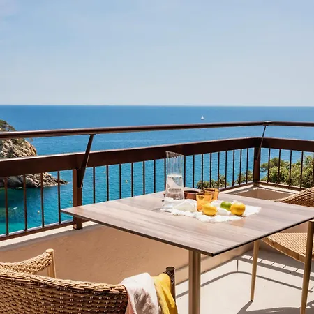 Zel Costa Brava Feriested 3*